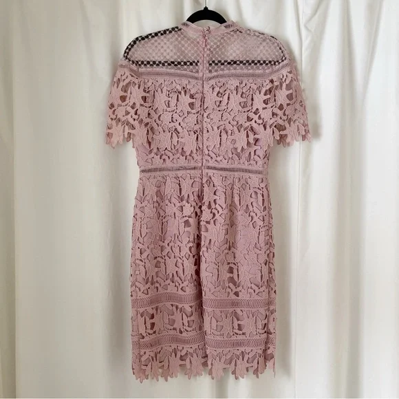 Chi Chi London Rebeka Blush Pink High Neck Shawl Lace Midi Dress Size 8 - Picture 6 of 16